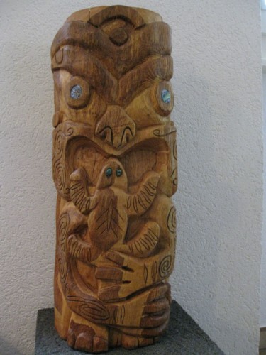 Sculpture titled "Tuatara Tiki #artis…" by Marc Poget, Original Artwork, Wood