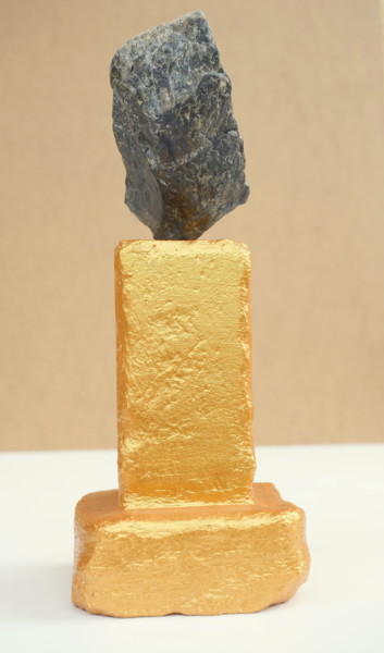 Sculpture intitulée "La chouette" par Nestor, Œuvre d'art originale, Pierre