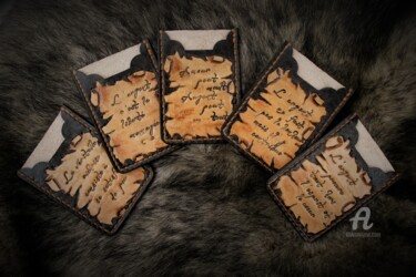 Artisanat intitulée "Porte-carte en cuir…" par Margaery, Œuvre d'art originale, Portefeuilles