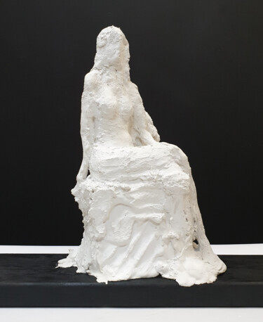 Sculpture intitulée "Snowy" par Margarita Simonova, Œuvre d'art originale, Plâtre