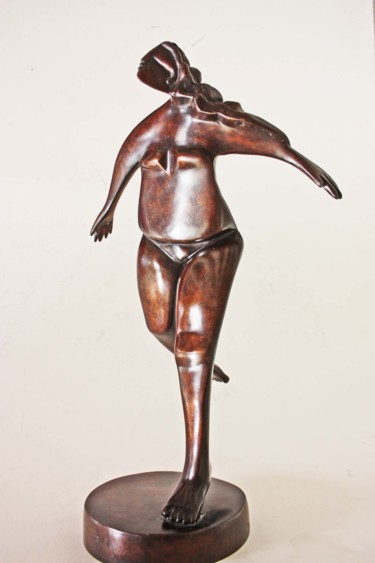 Sculpture intitulée "LA BELLE TOINE de B…" par Maria Elena Thiery, Œuvre d'art originale, Métaux