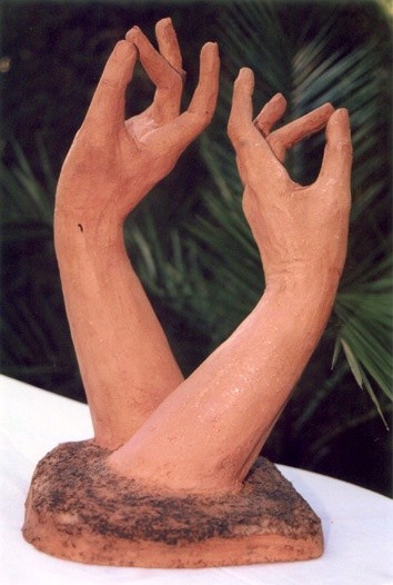 Sculpture titled "La danse des mains" by Marian Cobos, Original Artwork