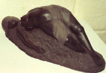 Sculpture titled "Femme au voile" by Marian Cobos, Original Artwork