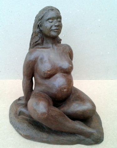 Sculpture intitulée "En attendant" par Marian Cobos, Œuvre d'art originale, Terre cuite