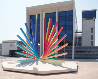 Skulptur mit dem Titel "Nouveau Palais de J…" von Mariangeles Guil, Original-Kunstwerk, Metalle