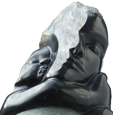 Sculpture titled "Entre Terre et Mère…" by Marianne Monnoye-Termeer, Original Artwork