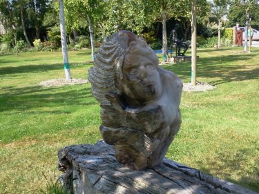 Sculpture intitulée "" CHRYSALIDE "" par Marianne Monnoye-Termeer, Œuvre d'art originale, Pierre