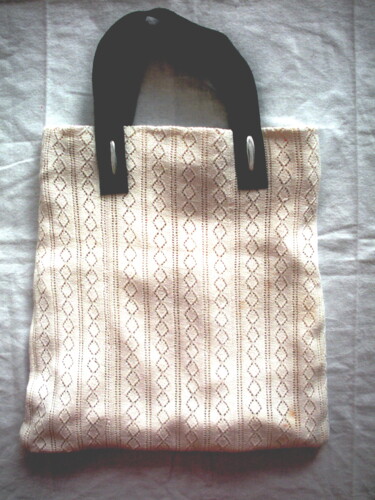 纺织艺术 标题为“Sac besace au croch…” 由Maribo, 原创艺术品, 纺织纤维
