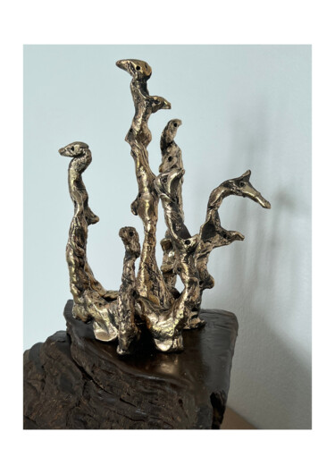 Escultura titulada "Arbre vivant" por Marie-Annick Radigois, Obra de arte original, Bronce