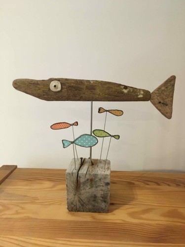 Sculpture titled "les poissons les co…" by Marie Brient, Original Artwork, Wood