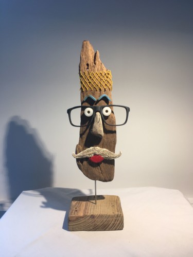 Sculpture intitulée "Homme à lunettes n°2" par Marie Brient, Œuvre d'art originale, Bois