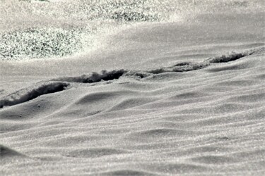 Photographie intitulée "Série Neige - Dunes…" par Marie Marlène Mahalatchimy, Œuvre d'art originale, Photographie numérique