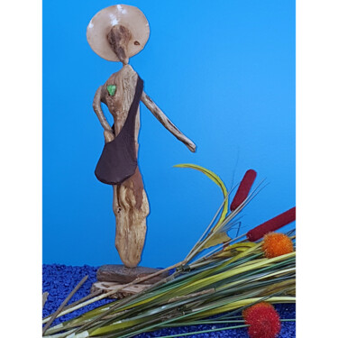 Escultura intitulada "La semeuse" por Marie Nobert (Marie aux éclats), Obras de arte originais, Madeira