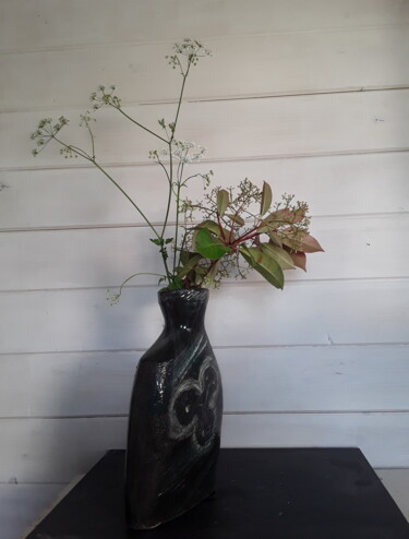 Design intitulée "Vase mishima" par Marie Pascale Martins, Œuvre d'art originale, Céramique