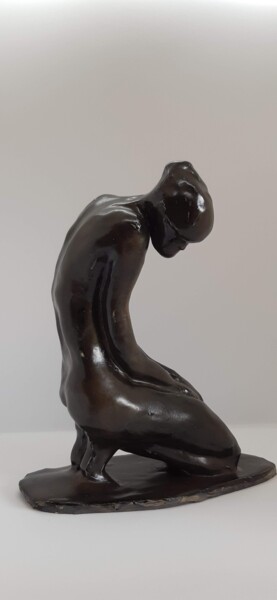 Sculptuur getiteld "Lilly tête penchée" door Marie Pascale Martins, Origineel Kunstwerk, Terra cotta