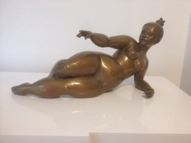 Sculpture titled "Joséphine" by Marie Saksik, Original Artwork, Bronze