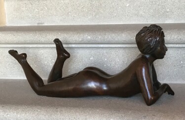 Sculpture intitulée "Olivia" par Marie Saksik, Œuvre d'art originale, Bronze