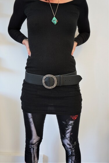 Artcraft titled "ceinture large cuir…" by Marieke Creation, Original Artwork, Belts & Suspenders