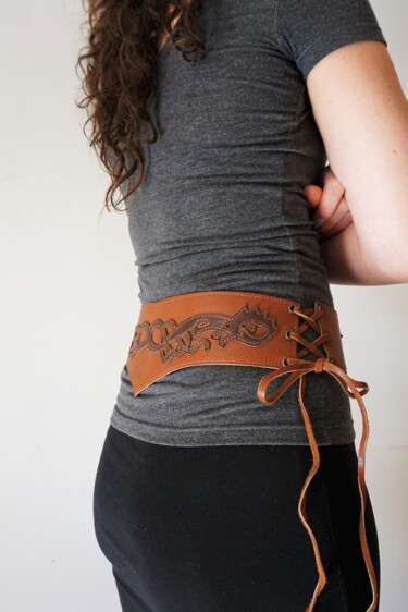 Artcraft titled "ceinture large cuir…" by Marieke Creation, Original Artwork, Belts & Suspenders