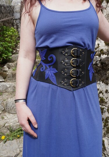 Σκίτσο με τίτλο "Ceinture large serr…" από Marieke Creation, Αυθεντικά έργα τέχνης, Αξεσουάρ