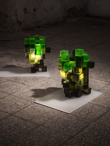 Rzeźba zatytułowany „MyCraft Vase” autorstwa Marieta Tedenacová, Oryginalna praca, Szkło