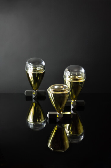 Design intitulée "Apeiron Dose Gold" par Marieta Tedenacová, Œuvre d'art originale, Art de la table