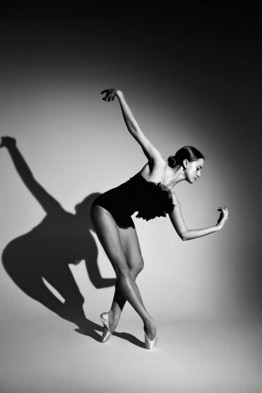 Fotografia zatytułowany „Natali and ballet” autorstwa Mariia Kulchytska, Oryginalna praca, Fotografia cyfrowa