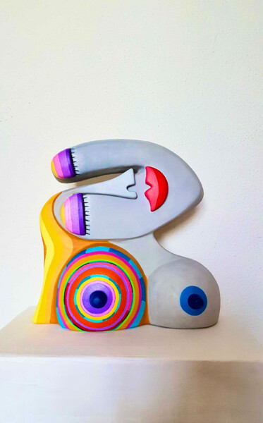 Скульптура под названием "Daydreaming" - Marilene Salles, Подлинное произведение искусства, Смола