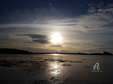 Photographie intitulée "Couché de soleil en…" par Lea, Œuvre d'art originale