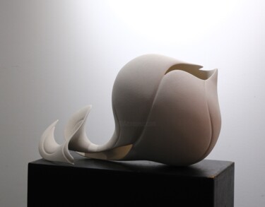 Sculpture titled "Pod" by Marina Nimmo, Original Artwork, Ceramics