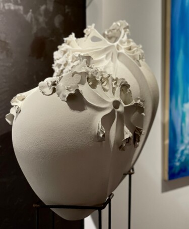 Rzeźba zatytułowany „Mama Moon” autorstwa Marina Nimmo, Oryginalna praca, Ceramika