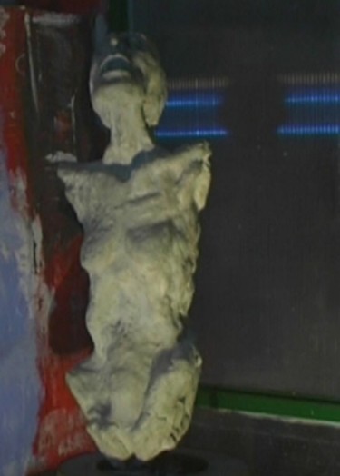 Scultura intitolato "busto di donna" da Mario Jerone, Opera d'arte originale