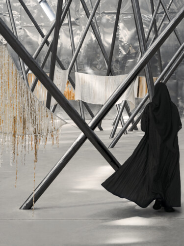 Fotografie getiteld "La femme de Bahreïn…" door Marion Collet, Origineel Kunstwerk, Digitale fotografie