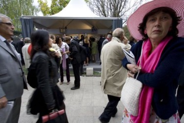 Photographie intitulée "Prix de l'Arc 4" par Marion Roux, Œuvre d'art originale