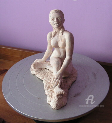 Sculpture titled "Nimfetka" by Marko Anna, Original Artwork, Ceramics