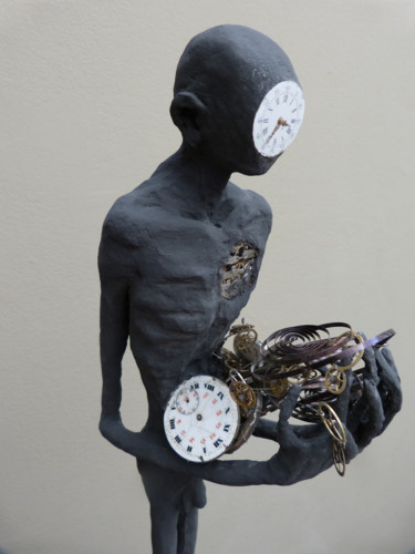 Sculpture titled "time-i-gros-plan.jpg" by Markus Nine, Original Artwork, Other