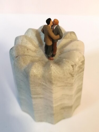 Sculpture intitulée "Gravé dans le Marbre" par Maroussia Chanut, Œuvre d'art originale, Résine