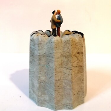 Sculpture intitulée "Gravé dans le marbr…" par Maroussia Chanut, Œuvre d'art originale, Résine