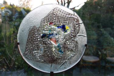「univers cristallin2」というタイトルの彫刻 Martine France Moreauによって, オリジナルのアートワーク, ガラス