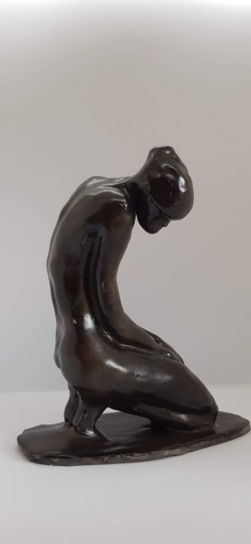 Lilly tête penchée Sculpture intitulée "Lilly tête penchée" par Martins Marie Pascale, Œuvre d'art originale, Terre cuite