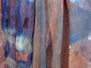 Textile Art titled "Indigo and Persimmo…" by Mary Downe, Original Artwork