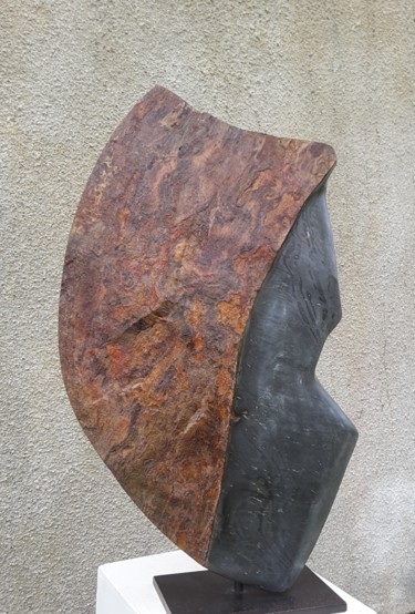 Sculpture titled "Métamorphose" by Maryvonne Lorgeré, Original Artwork, Stone