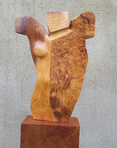 Sculpture titled "Icare" by Maryvonne Lorgeré, Original Artwork, Wood