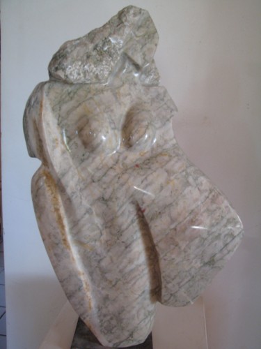 Скульптура под названием "Clara" - Maryvonne Lorgeré, Подлинное произведение искусства, Камень