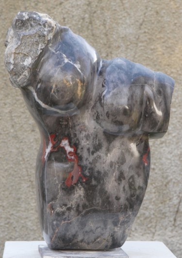 Скульптура под названием "Ninon" - Maryvonne Lorgeré, Подлинное произведение искусства, Камень