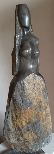Sculpture titled "Alexia" by Maryvonne Lorgeré, Original Artwork, Stone