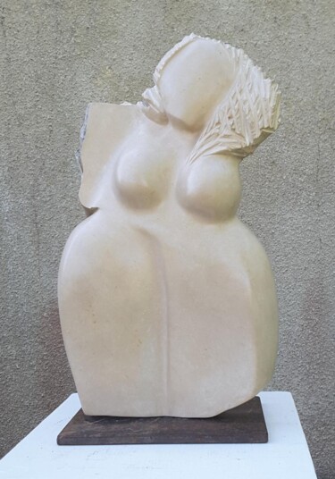 Sculpture intitulée "Agathe" par Maryvonne Lorgeré, Œuvre d'art originale, Pierre