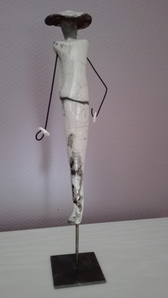 Sculptuur getiteld "Élégante Raku" door Maryse Tisnés, Origineel Kunstwerk, Keramiek