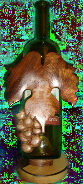 Скульптура под названием "stend for bottle" - Angel Dobrev, Подлинное произведение искусства, Дерево