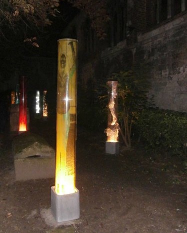 Sculpture titled "tubes-a-essai-9-ami…" by Muriel Masurier-Rosset, Original Artwork